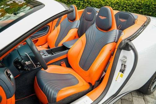2019 Aston Martin DB11 Volante
