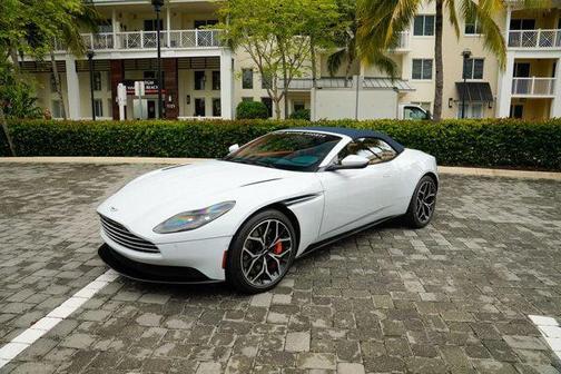 2019 Aston Martin DB11 Volante