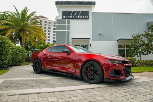 Wild Cherry Tintcoat 2021 Chevrolet Camaro ZL1