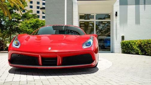 2016 Ferrari 488 GTB 2dr Coupe