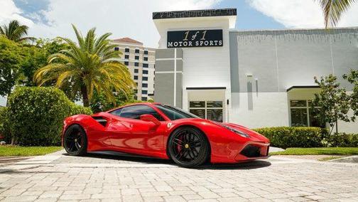 2016 Ferrari 488 GTB 2dr Coupe