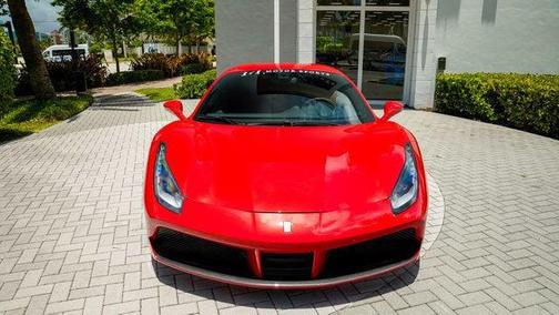 2016 Ferrari 488 GTB 2dr Coupe