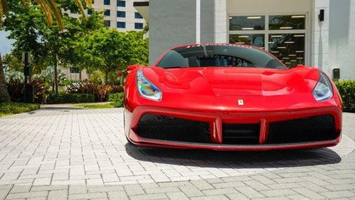2016 Ferrari 488 GTB 2dr Coupe