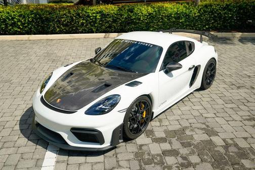 2024 Porsche 718 Cayman GT4 RS