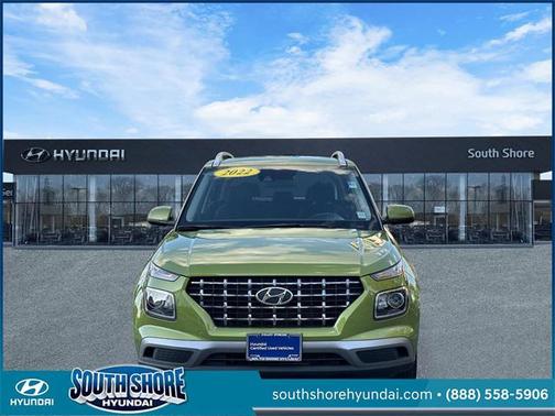 2022 Hyundai VENUE SEL