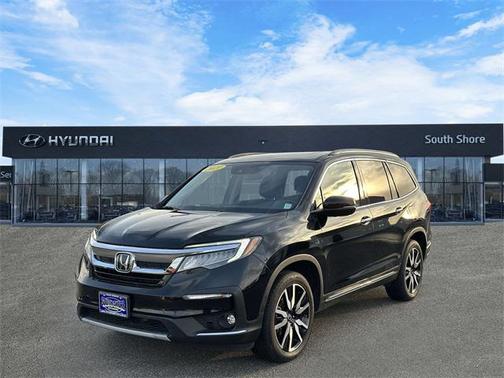 2021 Honda Pilot Touring 8-Passenger