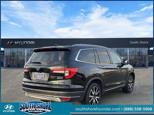 2021 Honda Pilot Touring 8-Passenger