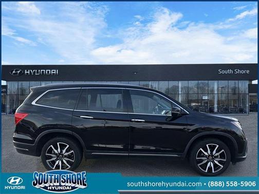 2021 Honda Pilot Touring 8-Passenger