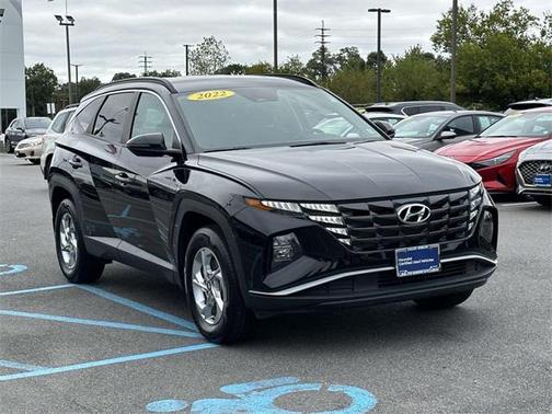 2022 Hyundai TUCSON SEL