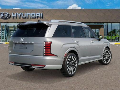 Silver Metallic 2026 Hyundai Palisade Hybrid Calligraphy
