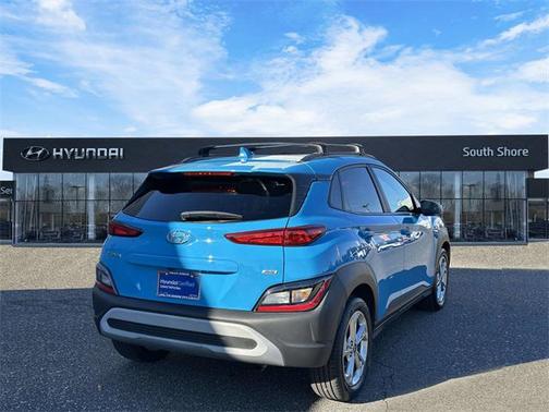 2023 Hyundai KONA SEL