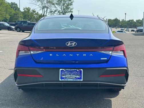 2024 Hyundai ELANTRA HEV Blue