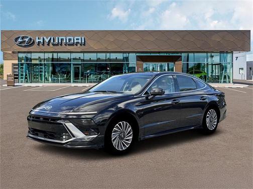 2026 Hyundai SONATA Hybrid Limited