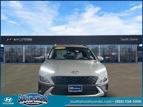 2022 Hyundai KONA SEL
