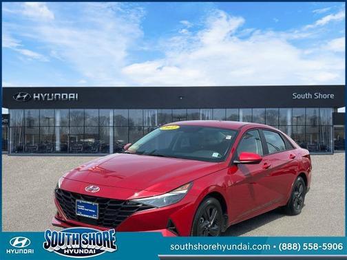 2022 Hyundai ELANTRA SEL