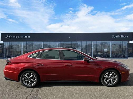 2023 Hyundai SONATA SEL