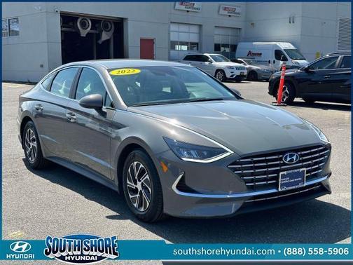 2022 Hyundai SONATA Hybrid Base