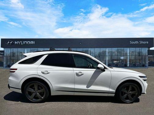Alta White 2023 Genesis GV70 2.5T