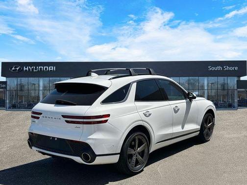 Alta White 2023 Genesis GV70 2.5T