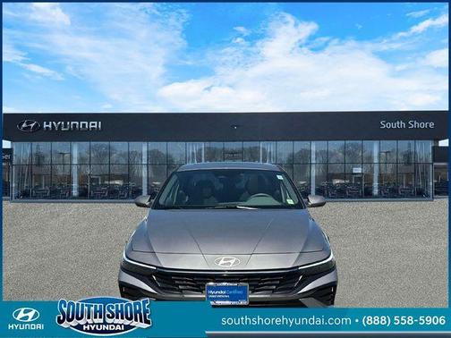 Metal 2025 Hyundai ELANTRA SEL Convenience