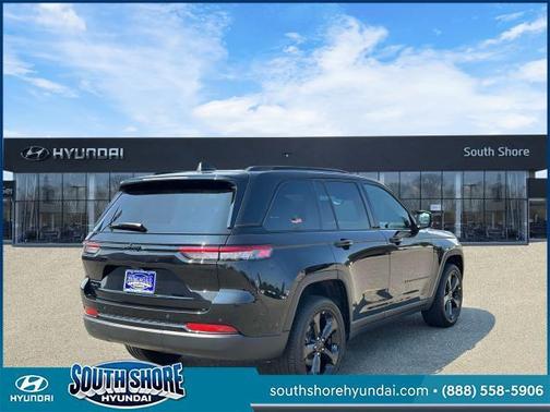 2024 Jeep Grand Cherokee Altitude