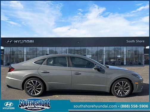 2022 Hyundai SONATA Limited