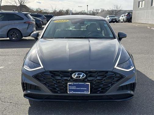 2022 Hyundai SONATA Limited