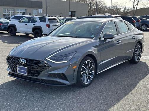 2022 Hyundai SONATA Limited