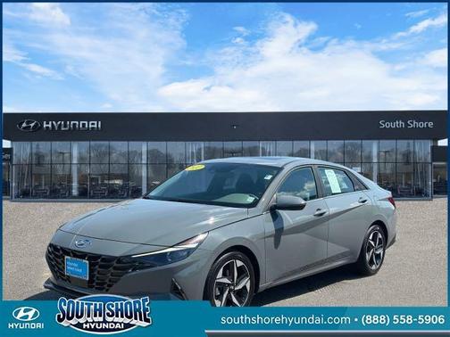 2022 Hyundai ELANTRA SEL