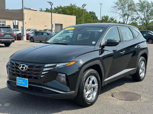 2024 Hyundai TUCSON SE