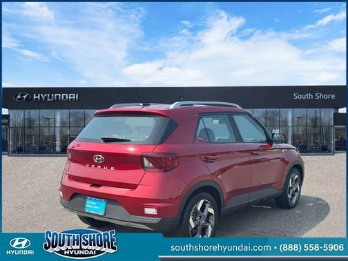 2024 Hyundai VENUE Limited