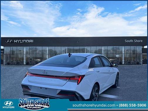 2025 Hyundai ELANTRA Limited