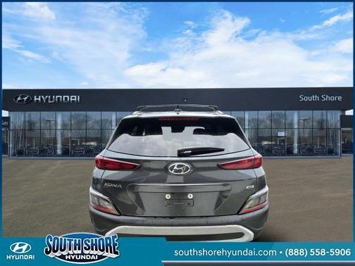 2022 Hyundai KONA SEL