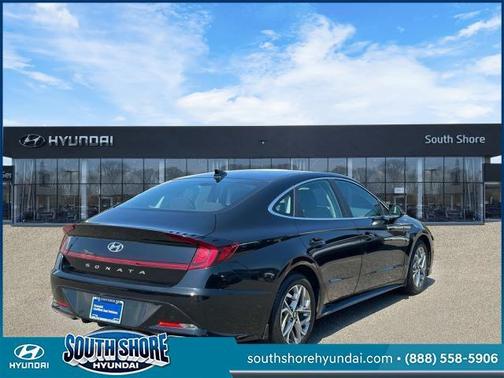 2022 Hyundai SONATA SEL