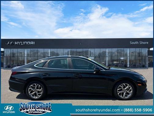 2022 Hyundai SONATA SEL