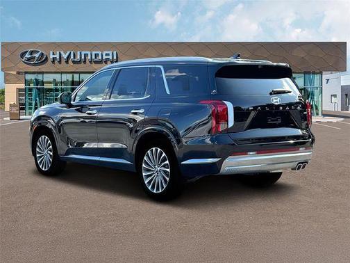 Black 2025 Hyundai PALISADE Calligraphy