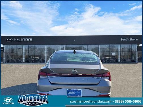 2021 Hyundai ELANTRA SE