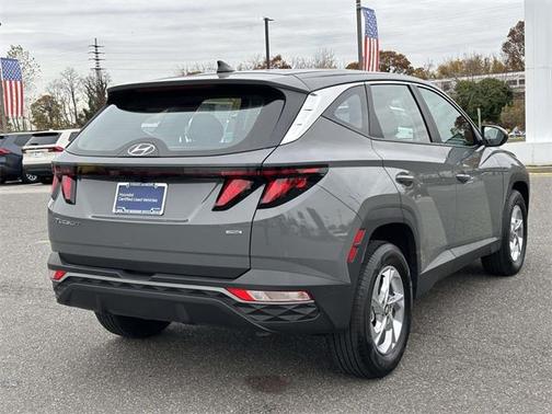 2024 Hyundai TUCSON SE