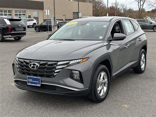 2024 Hyundai TUCSON SE