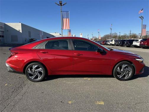 2025 Hyundai ELANTRA Sport