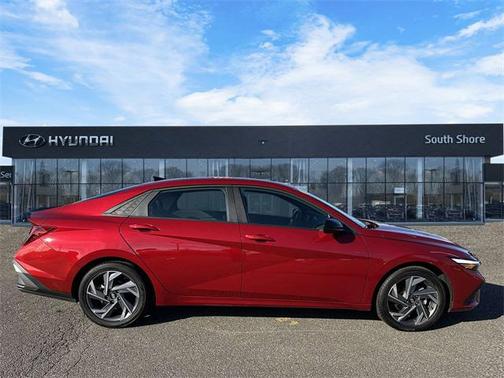 2025 Hyundai ELANTRA Sport