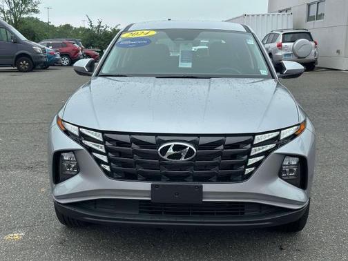 2024 Hyundai TUCSON SE