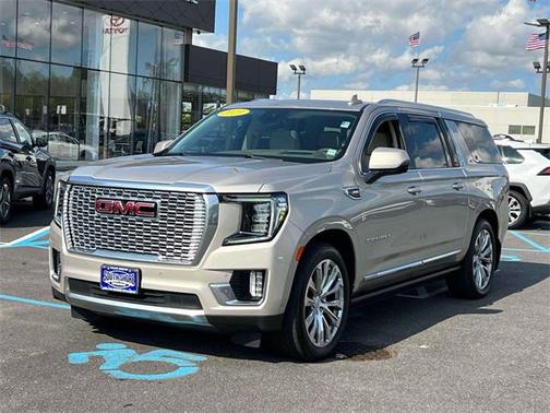 2023 GMC Yukon XL Denali