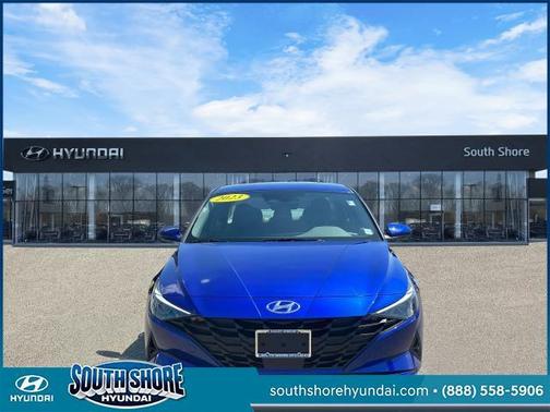2023 Hyundai ELANTRA SEL
