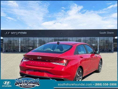 2023 Hyundai ELANTRA SEL