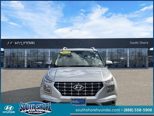 2023 Hyundai VENUE SEL