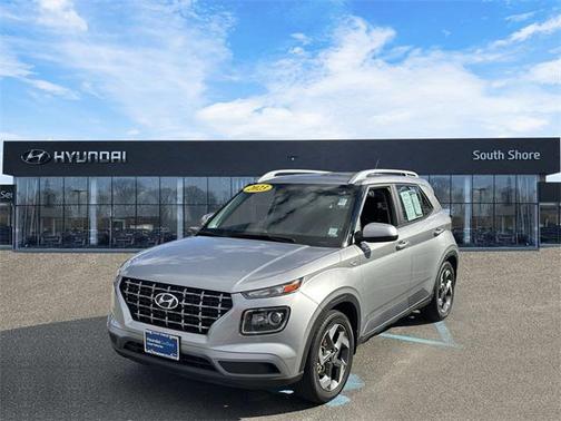 2023 Hyundai VENUE SEL
