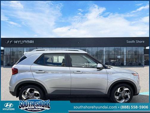 2023 Hyundai VENUE SEL