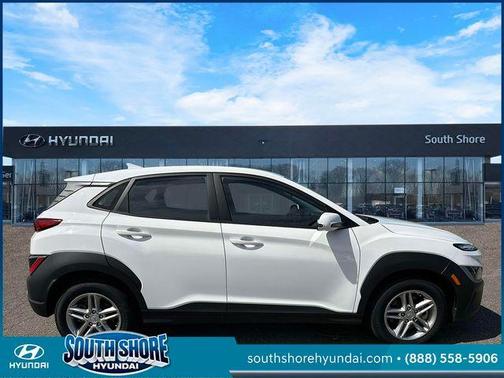 Lunar 2023 Hyundai KONA SE