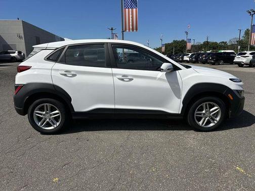Lunar 2023 Hyundai KONA SE